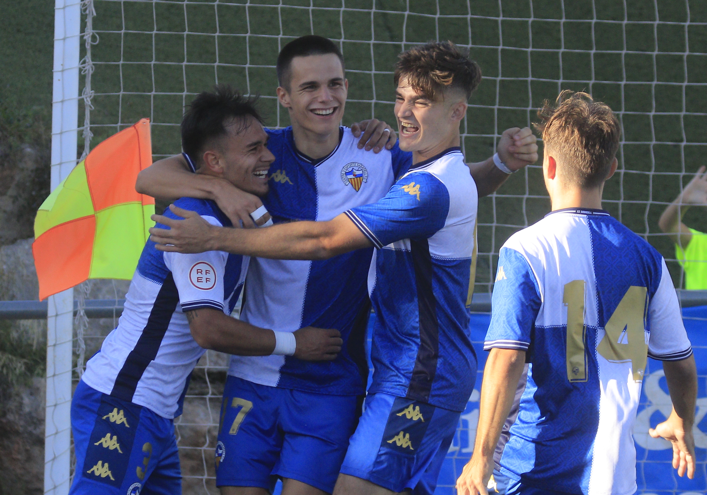 Solvent i convincent victòria del filial del CE Sabadell a Olímpia