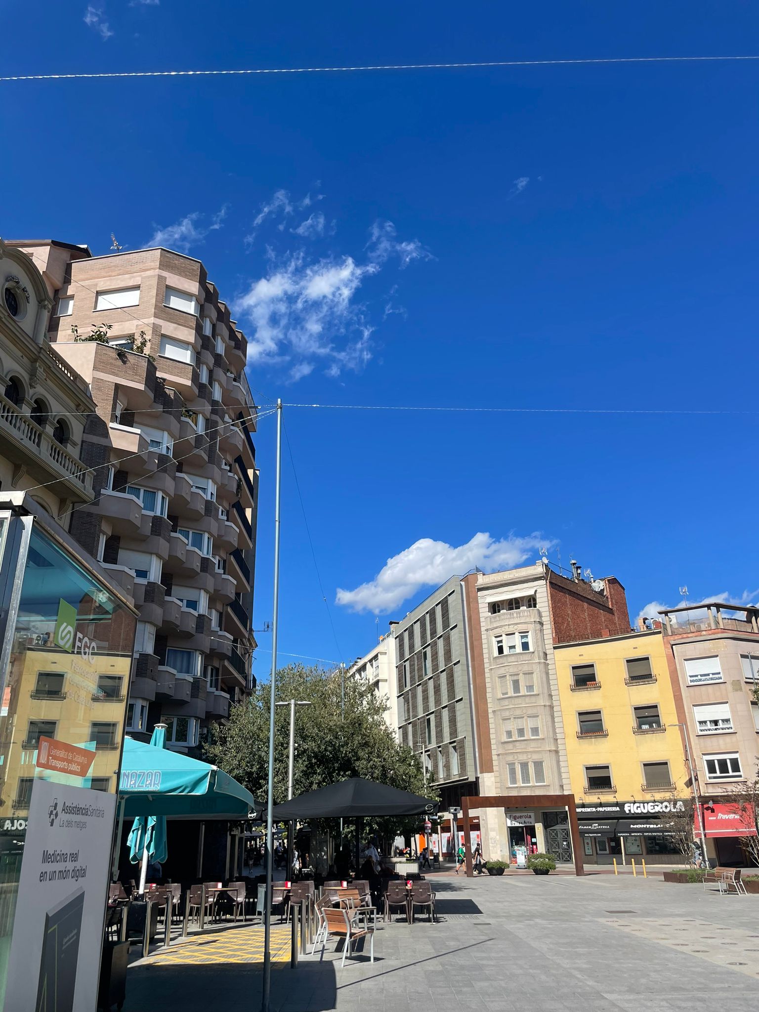 Els llums de Nadal comencen a conquerir Sabadell