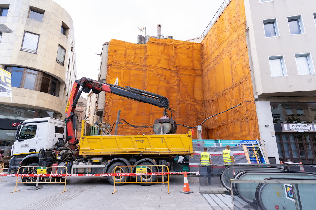 Comencen les obres de construcció d'un nou edifici al Passeig