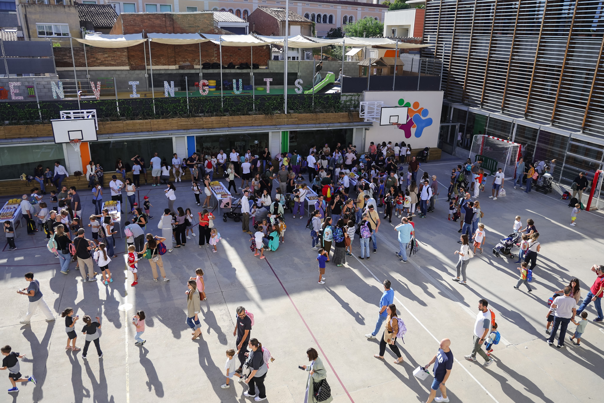 FOTOS | Finalitzades les obres del pati de l'escola Sant Nicolau
