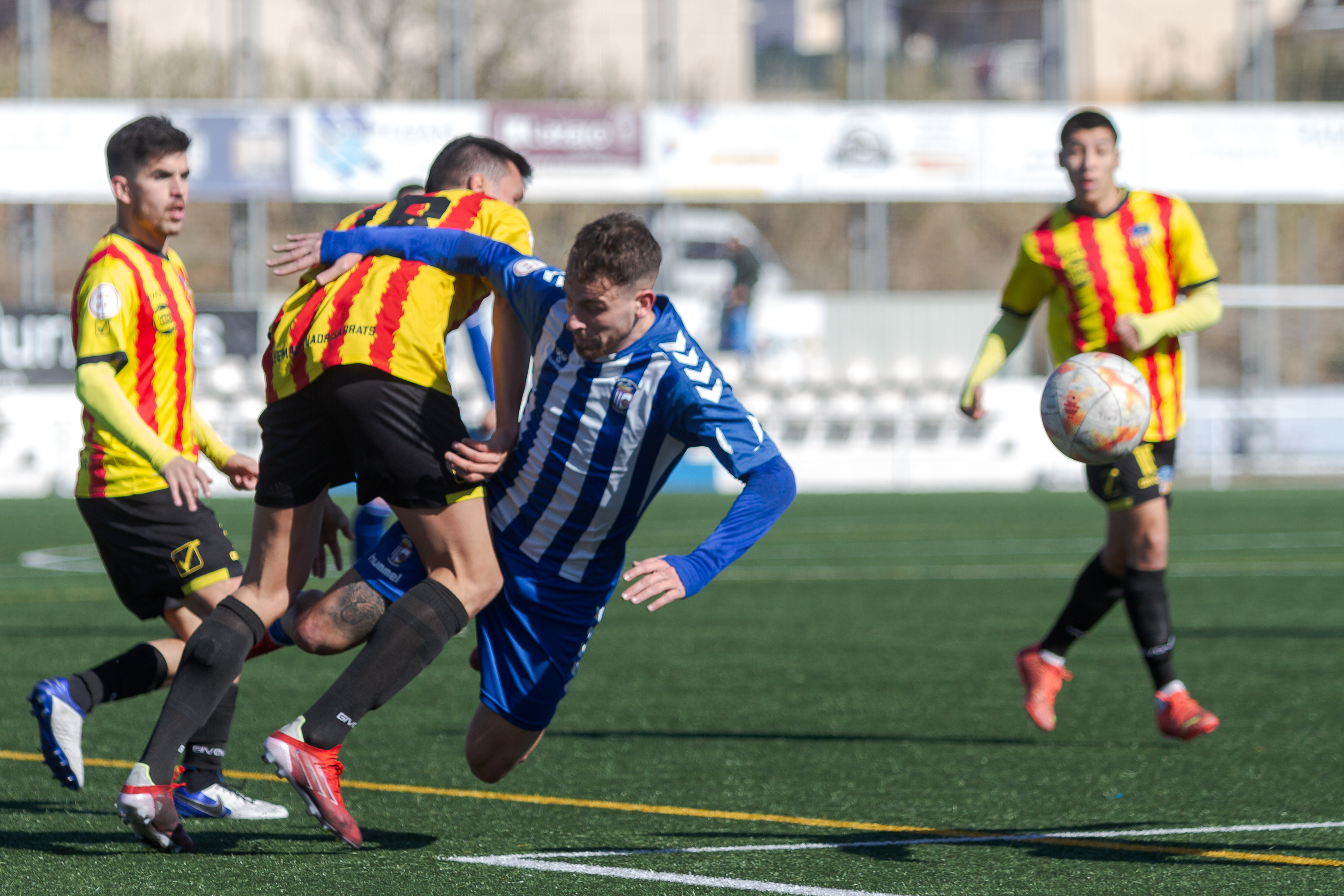 El San Cristóbal, davant el segon obstacle cap a l'ascens