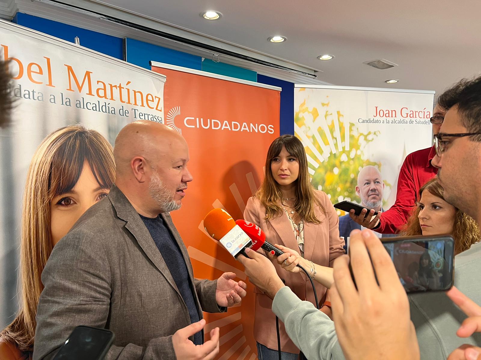 Ciutadans proposa una connexió directa de l'R4 fins a l'aeroport