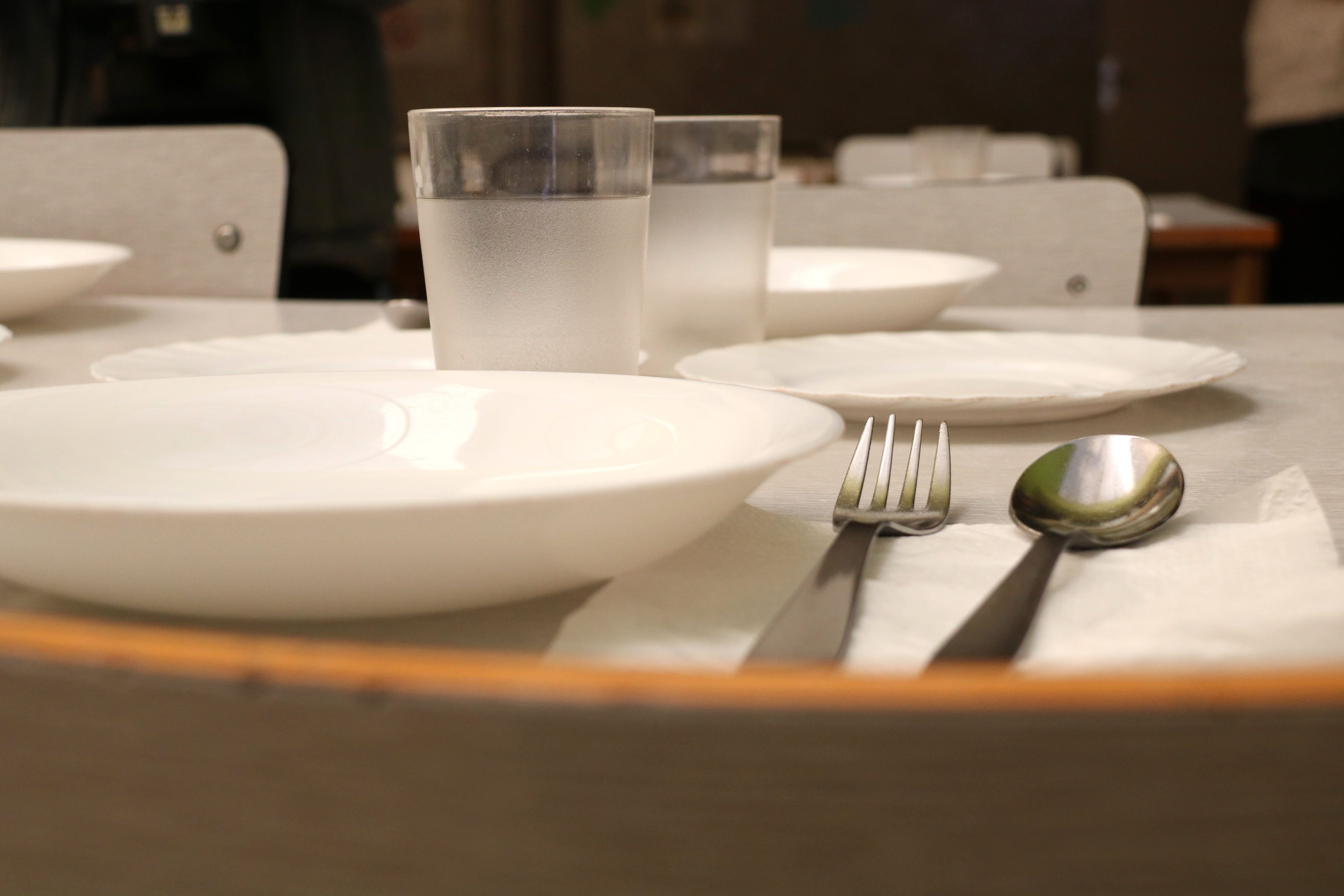 El 70% de les llars amb nens malbarata aliments habitualment