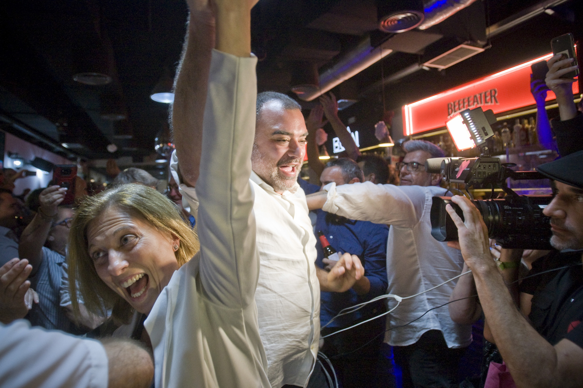 FOTOS | Jordi Ballart guanya les eleccions, eufòria a la seu de Tot per Terrassa
