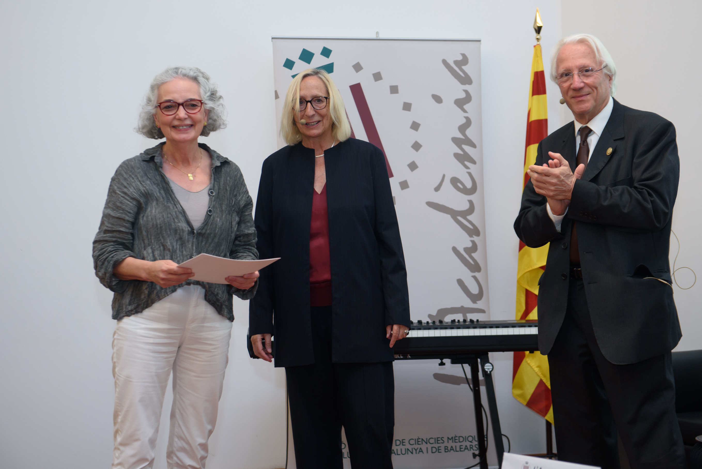 Premi a la trajectòria acadèmica de la doctora Maria Esteve