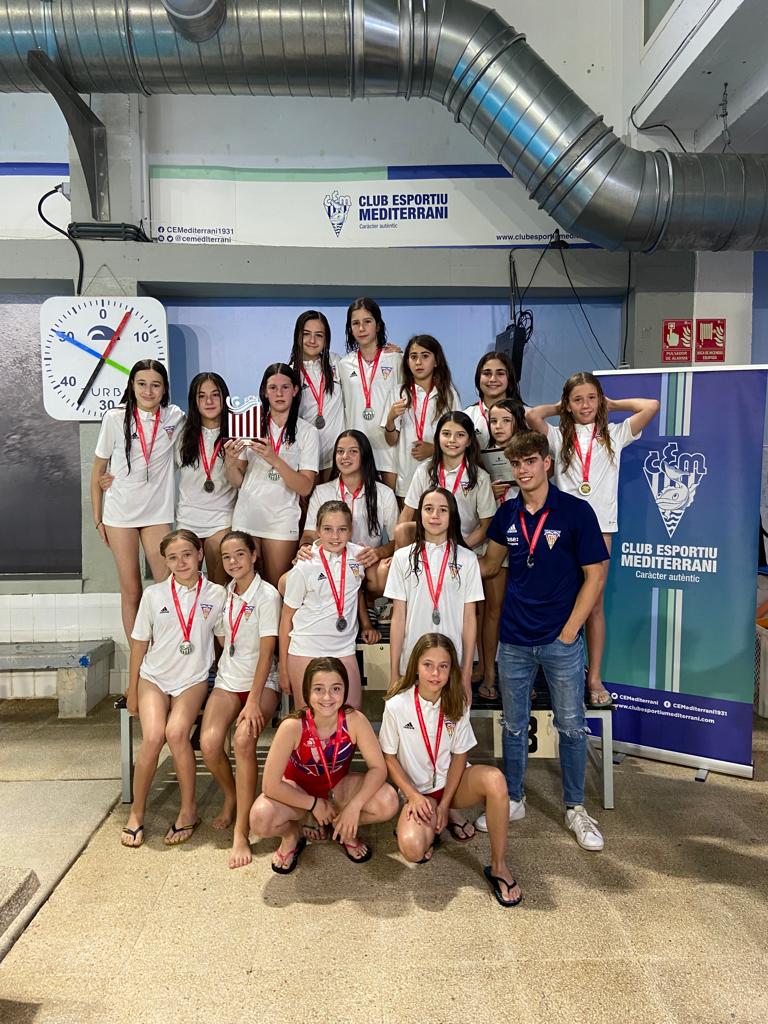 El CN Terrassa es penja dues medalles en els campionats catalans femenins de waterpolo