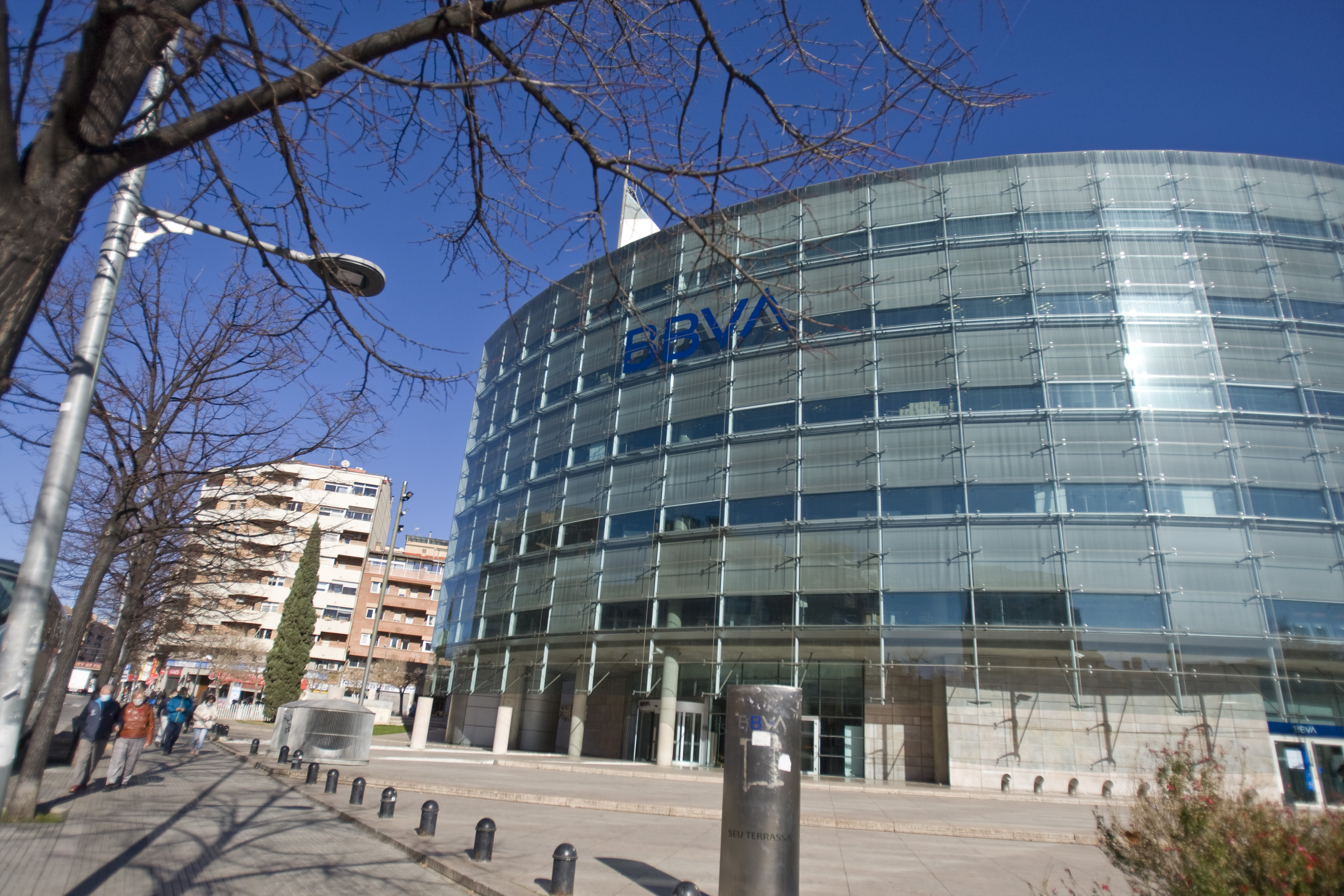 Detingut pel robatori violent d'un rellotge a Terrassa