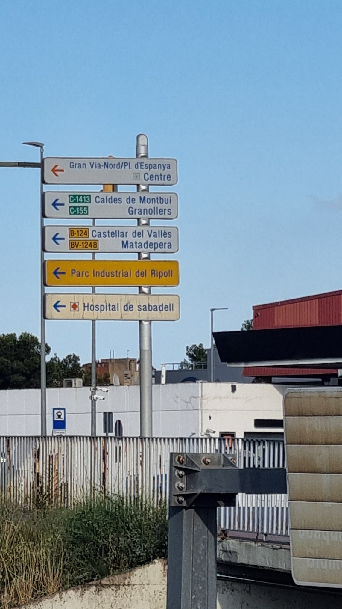 FOTO | Has vist mai un rètol de 'sabadell', amb una falta d'ortografia? - 