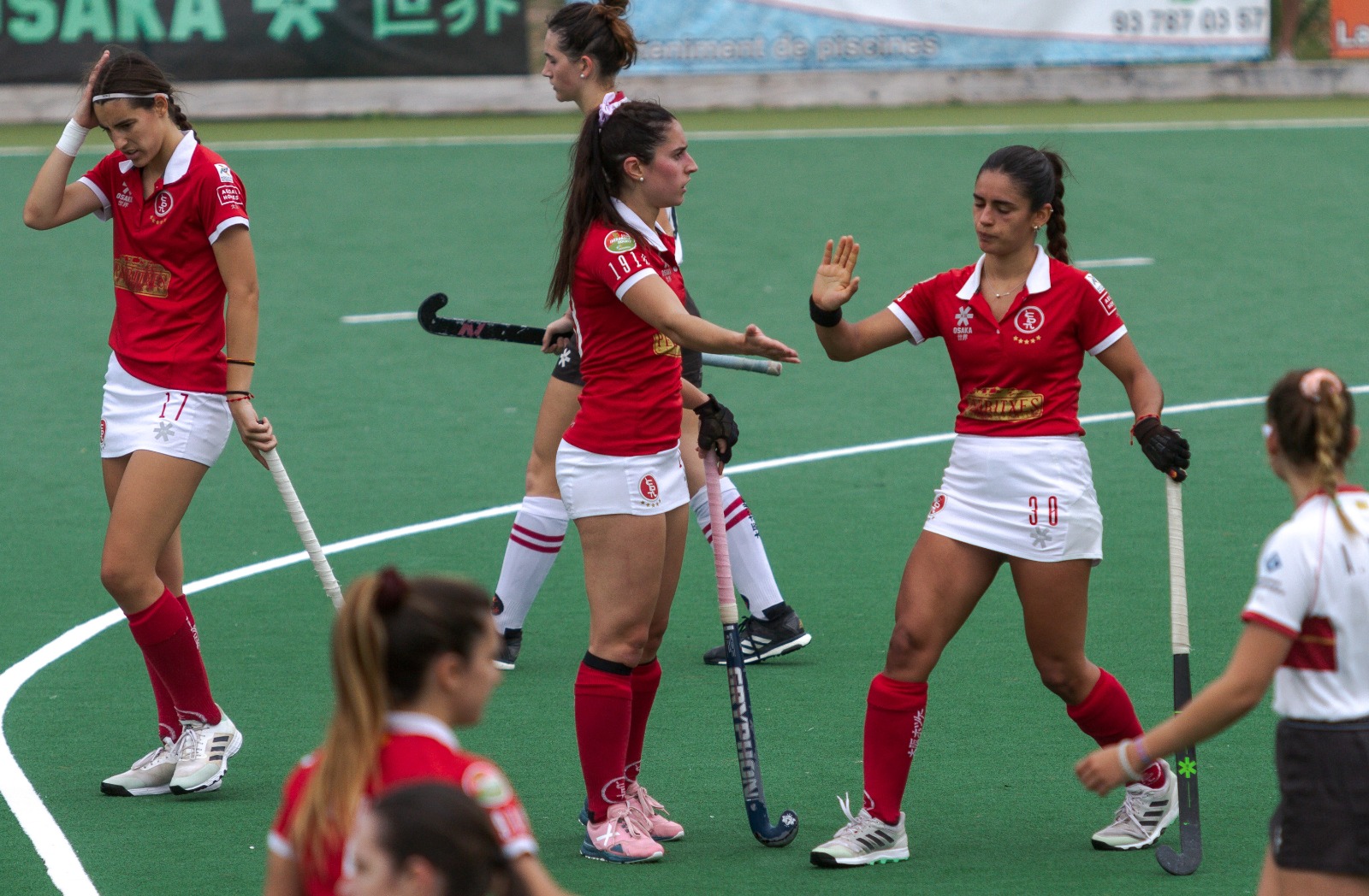 El CD Terrassa guanya 0-2 a Castelldefels i empata la sèrie