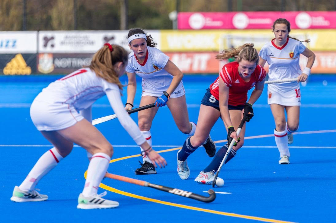 Les seleccions espanyoles sub-16 de hockey participen en el 8 Nacions d'Alcalá la Real