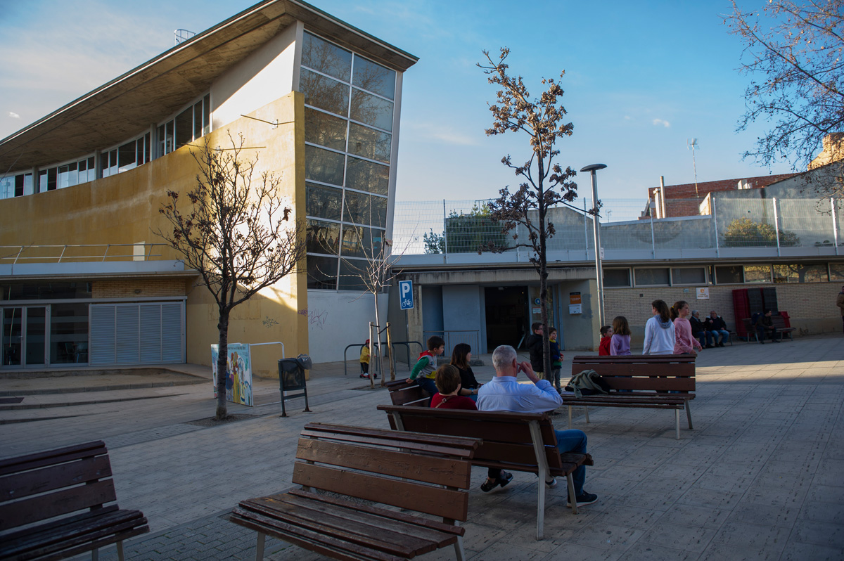 Incendi al centre cívic de Can Palet a Terrassa