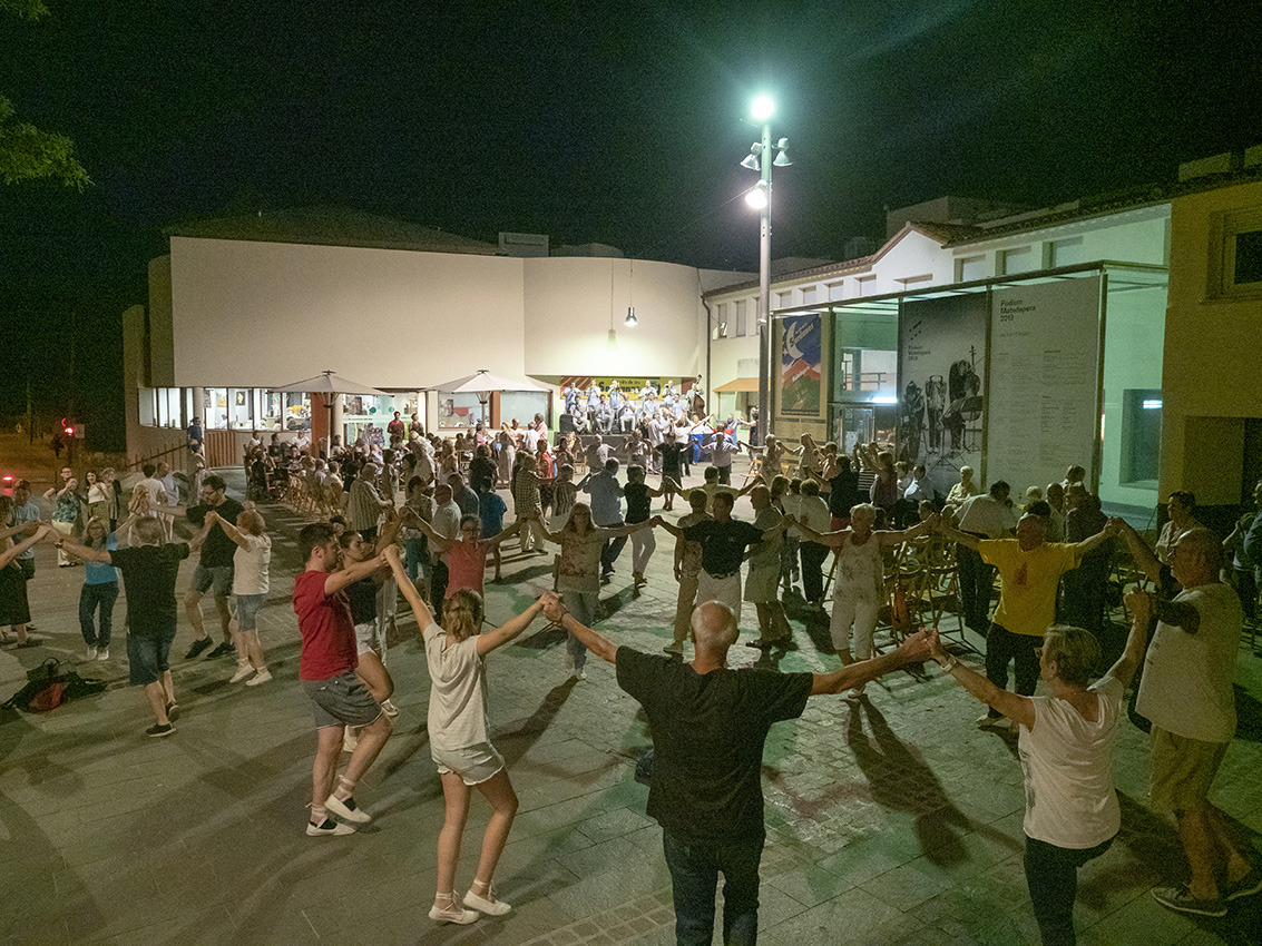 Tornen les nits de les sardanes a Matadepera