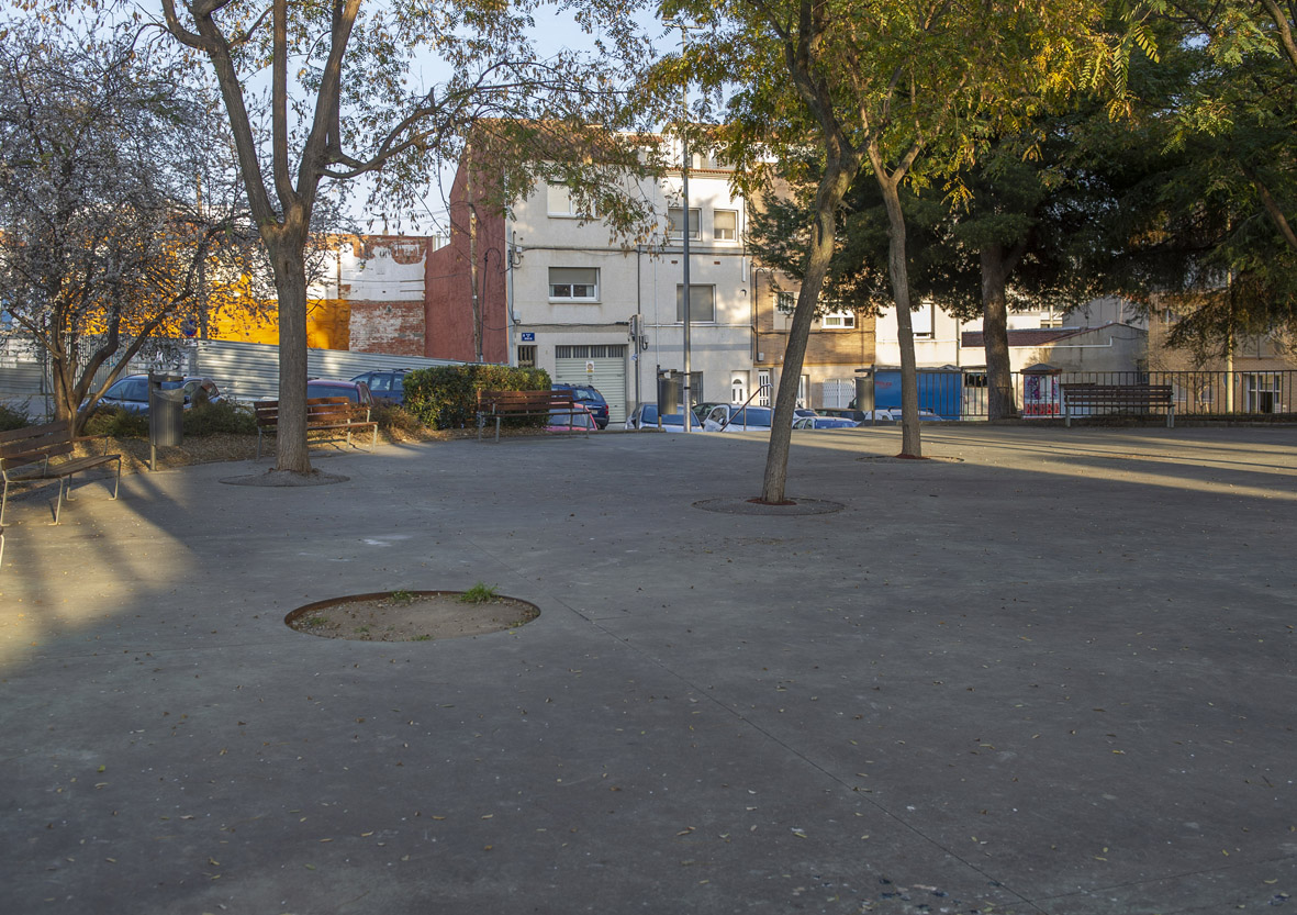 Troben drogues en un botellot a Terrassa