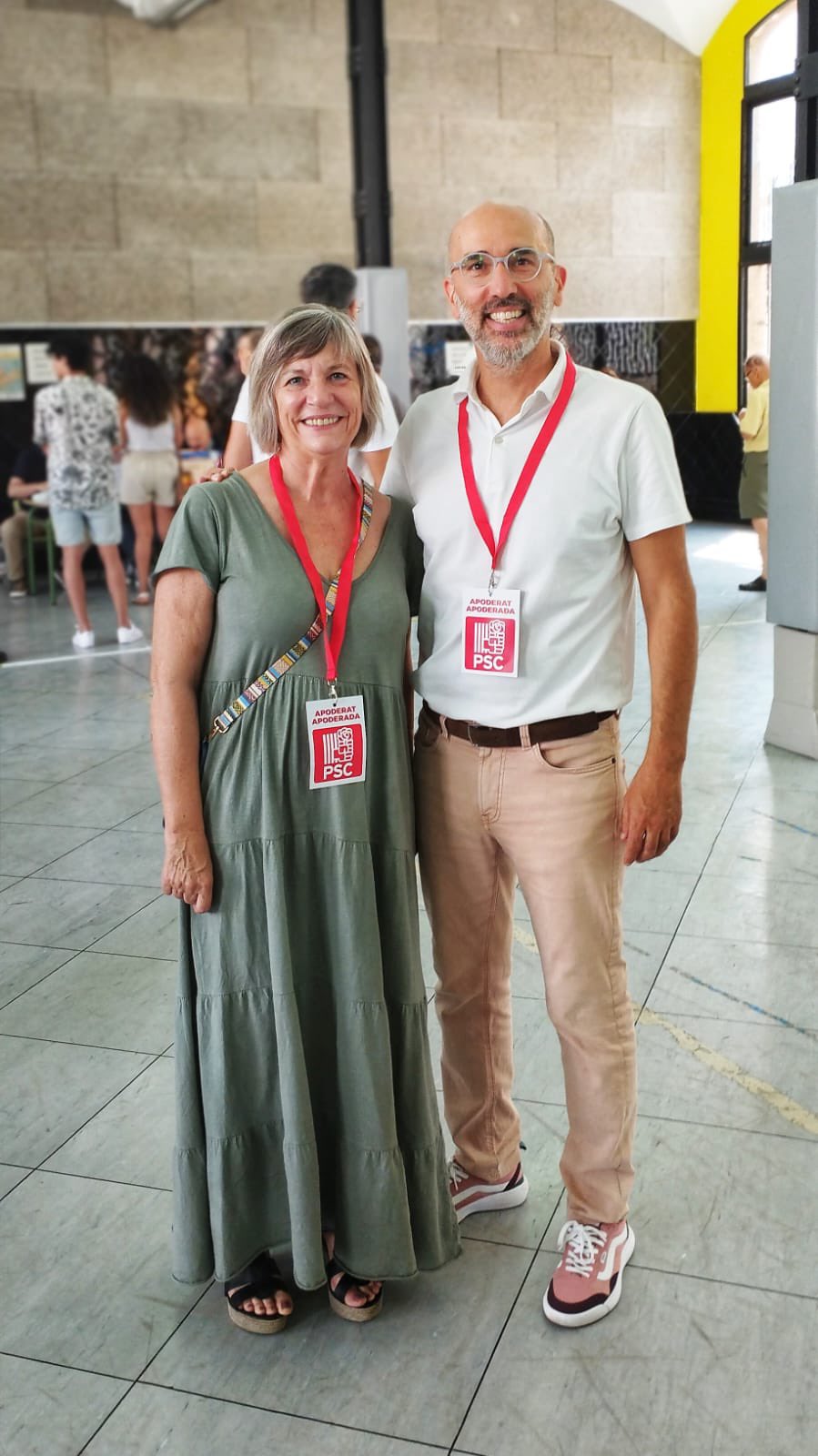 La portaveu del PSC Terrassa vota