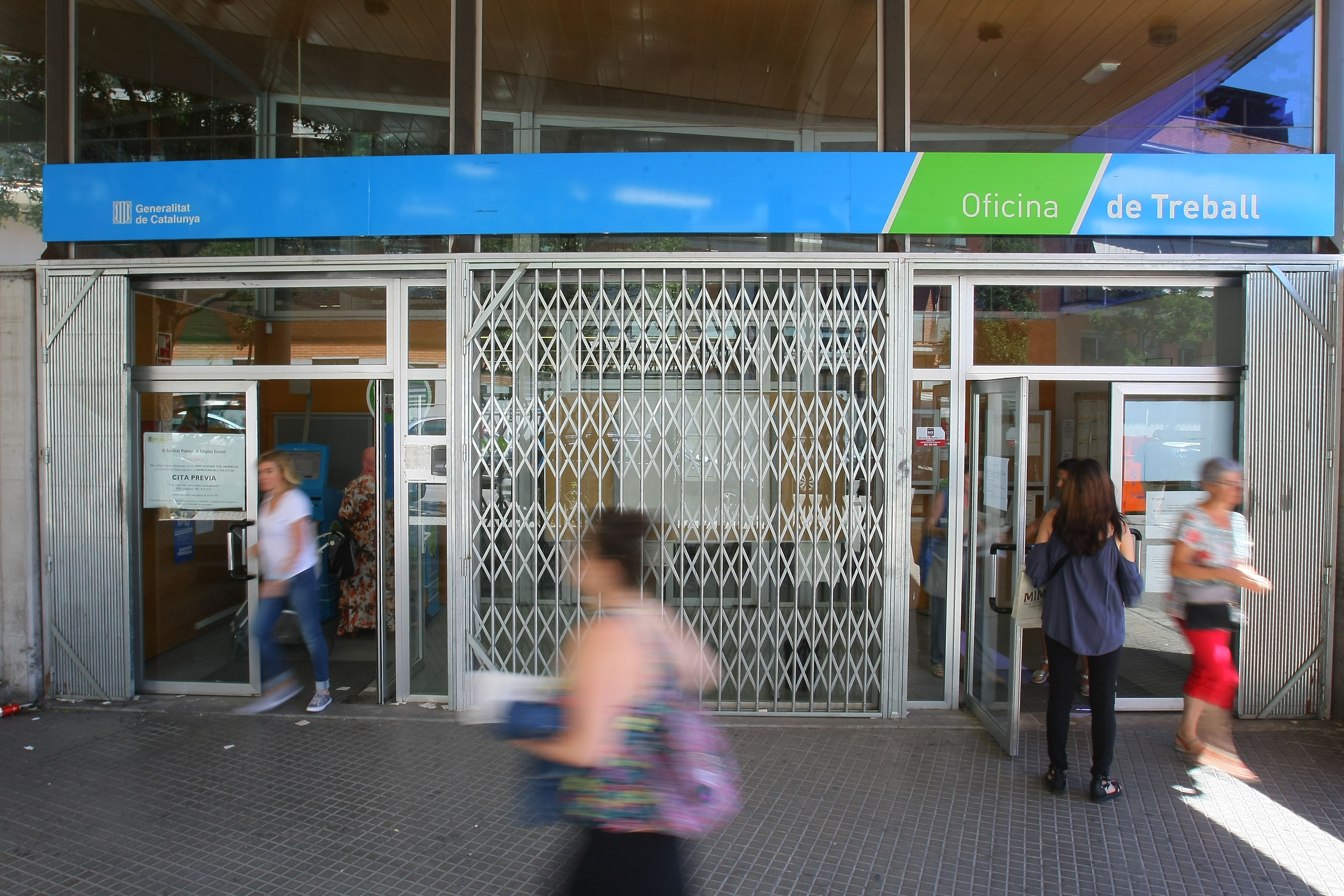 Terrassa suma 173 aturats al juliol després de cinc mesos a la baixa