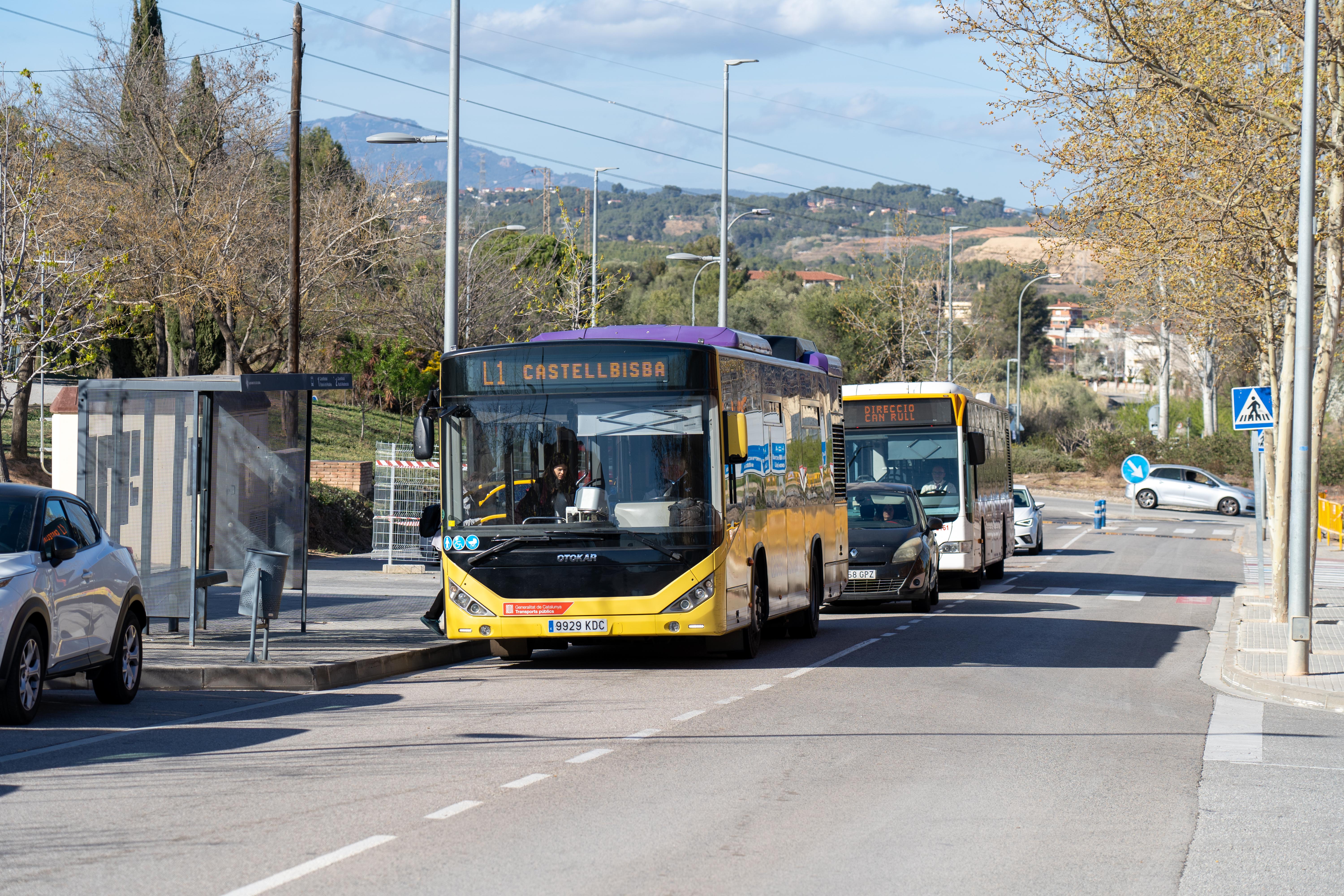 Un usuari del bus de Castellbisbal agredeix al conductor
