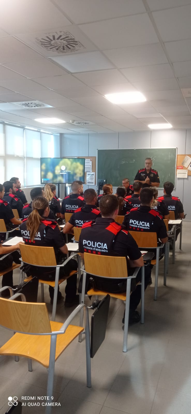 Mossos en pràctiques a la comissaria de Terrassa
