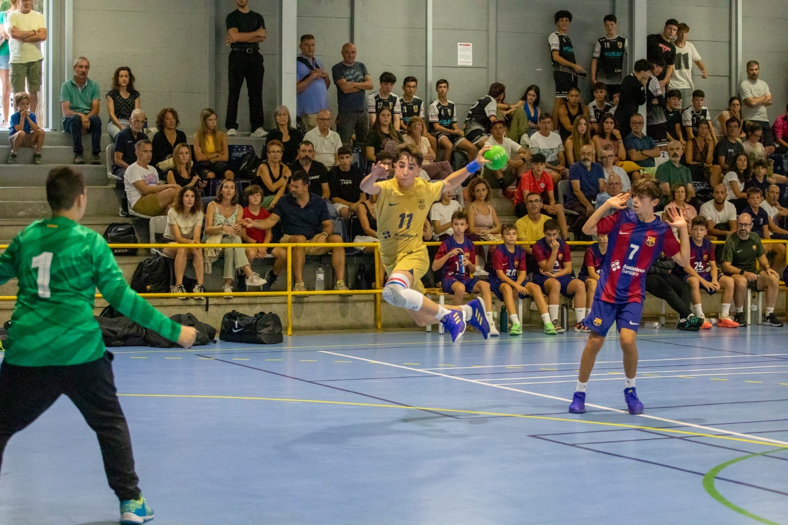 Èxit de participació en el torneig infantil i cadet de l'Handbol Ègara