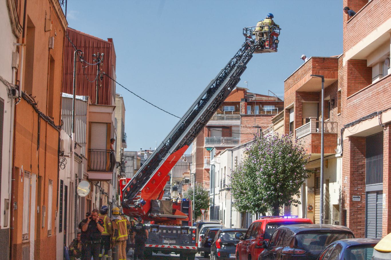 VÍDEO | Alarma per l'esfondrament d'una obra a Terrassa