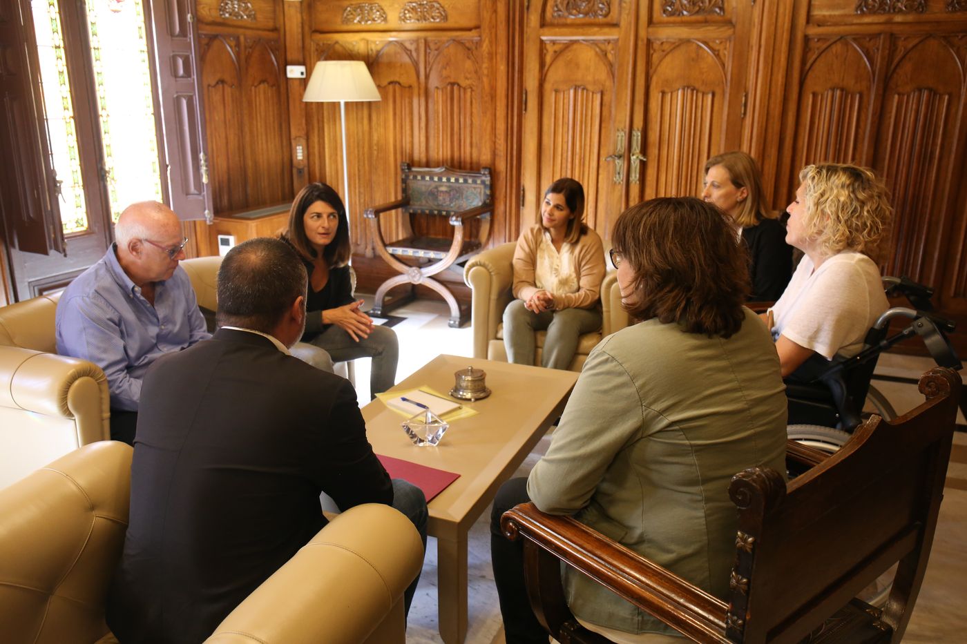 L'alcalde de Terrassa rep la fundació AVAN