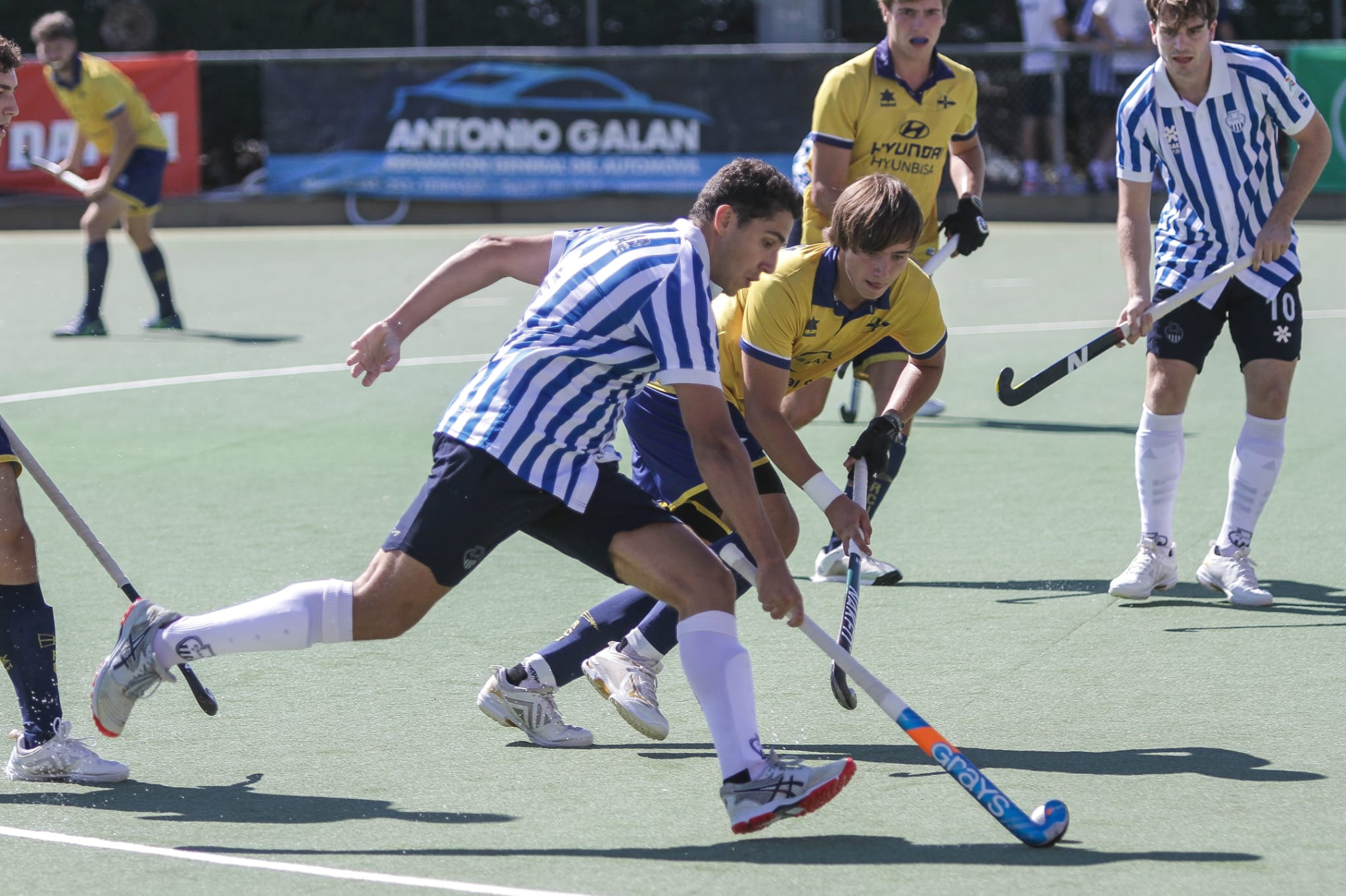 Els tres equips terrassencs golegen a la lliga masculina de hockey