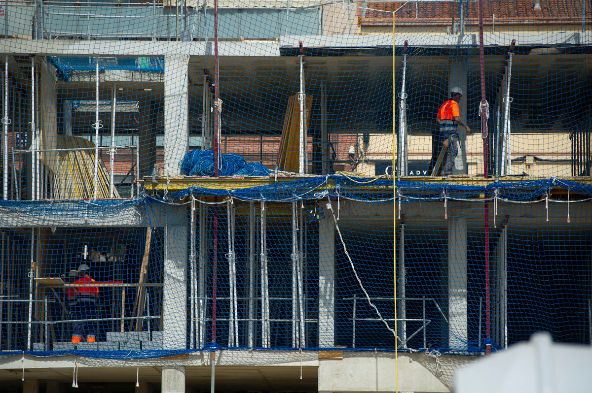 La construcció i els serveis lideren la reducció de l'atur el setembre a Terrassa