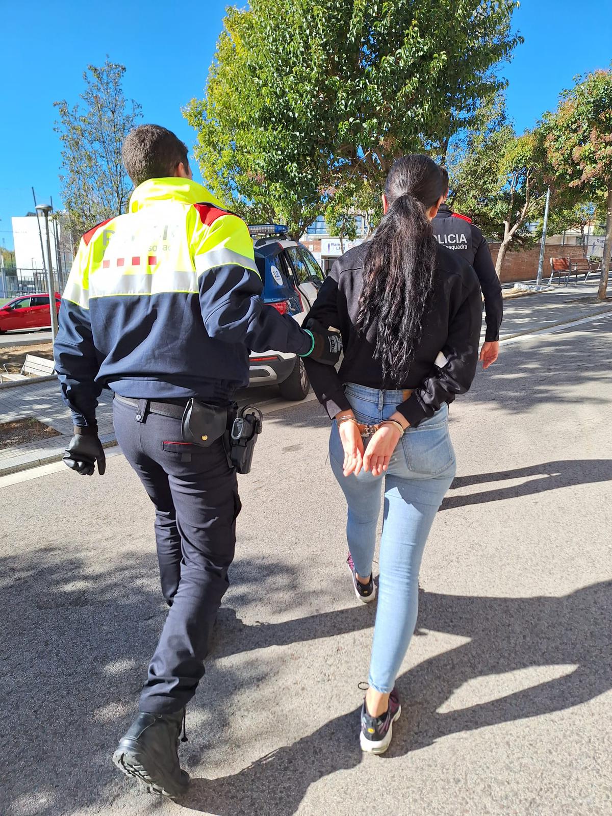 Set detinguts per robatoris violents a la zona d'oci de la Rasa