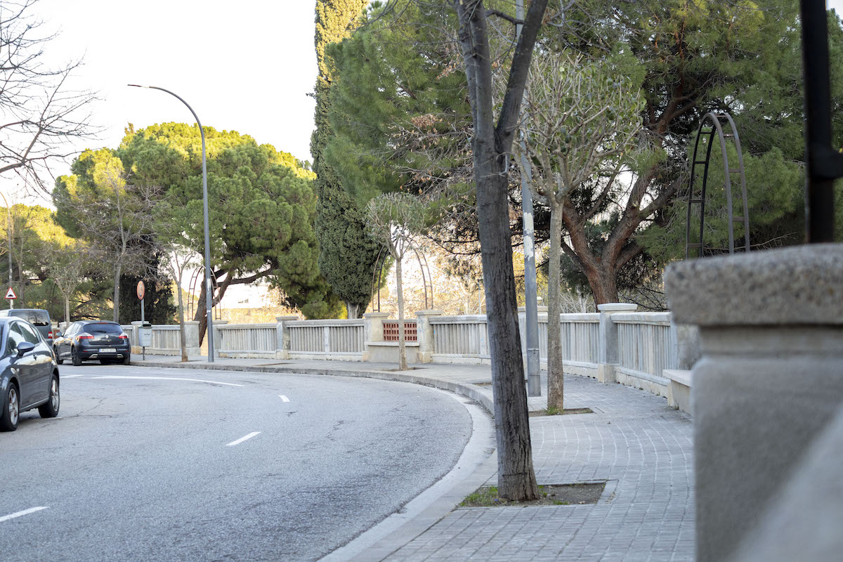 Reparen la balustrada del barri de Nostra Llar