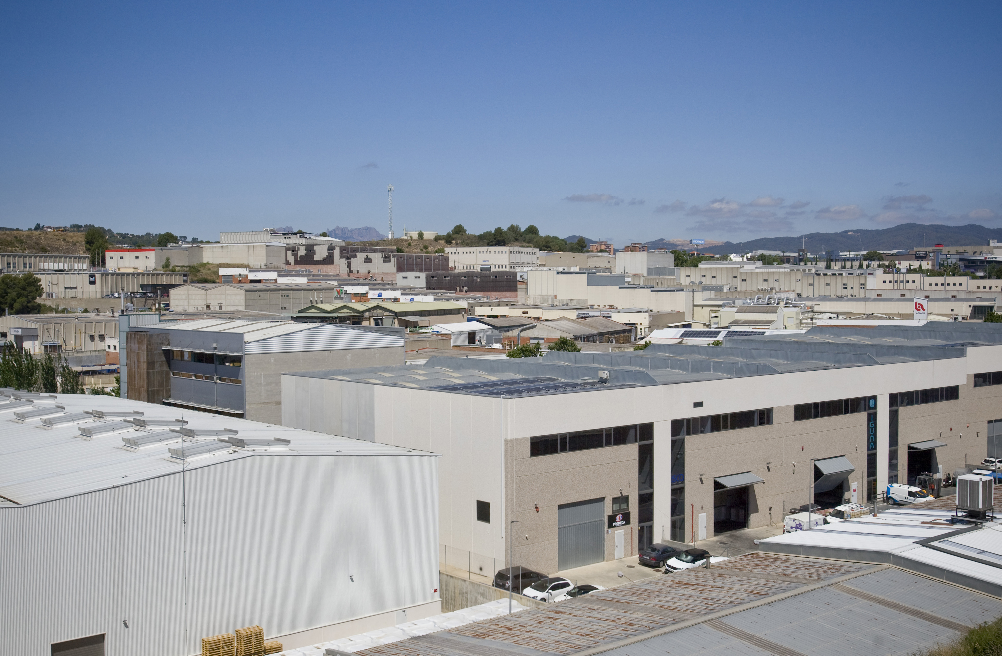 El Vallès Occidental rep 7,9 milions d'euros en ajuts a noves inversions industrials