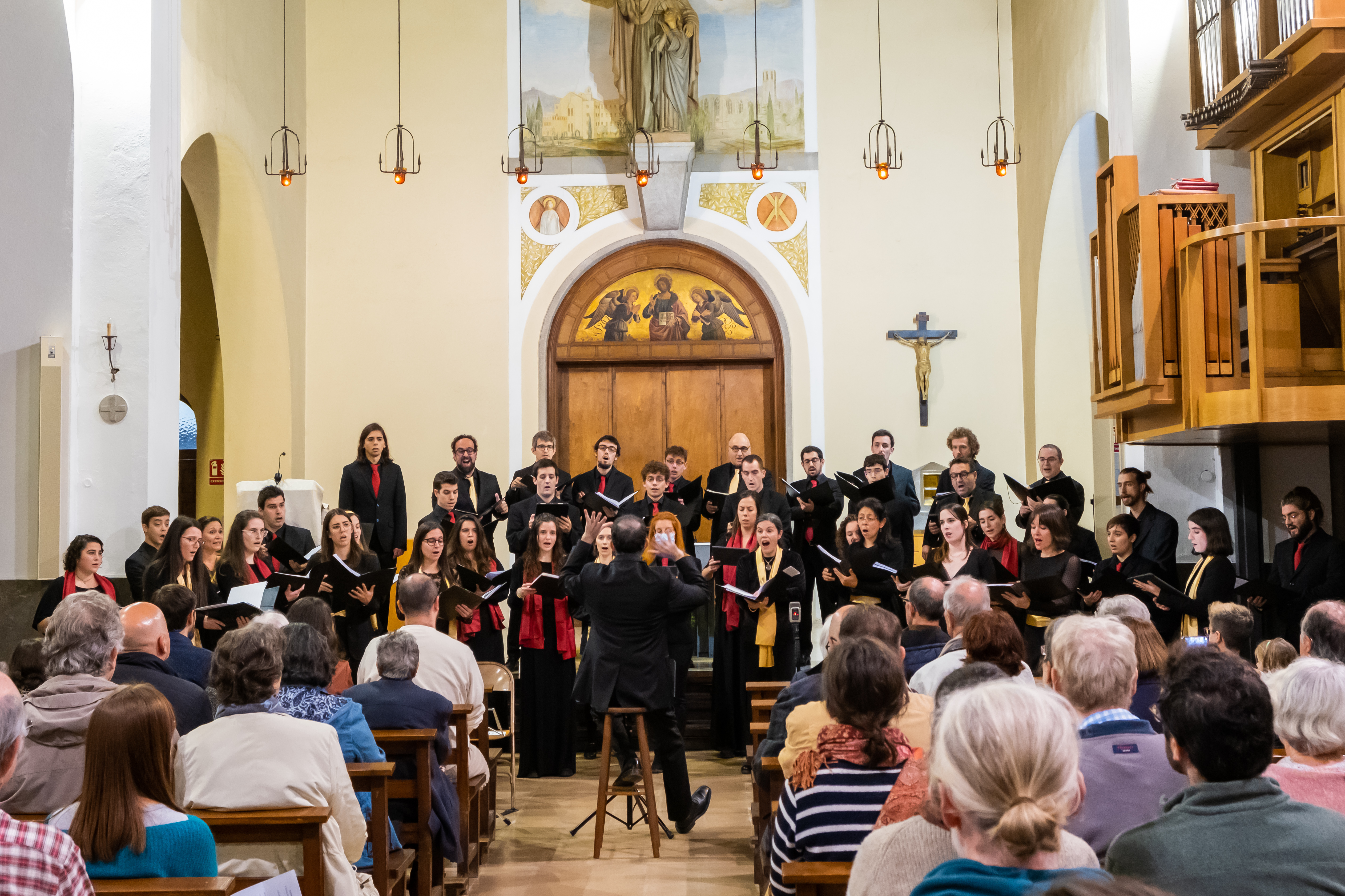 El Pax Cor de Cambra actua a la Parròquia de la Santíssima Trinitat