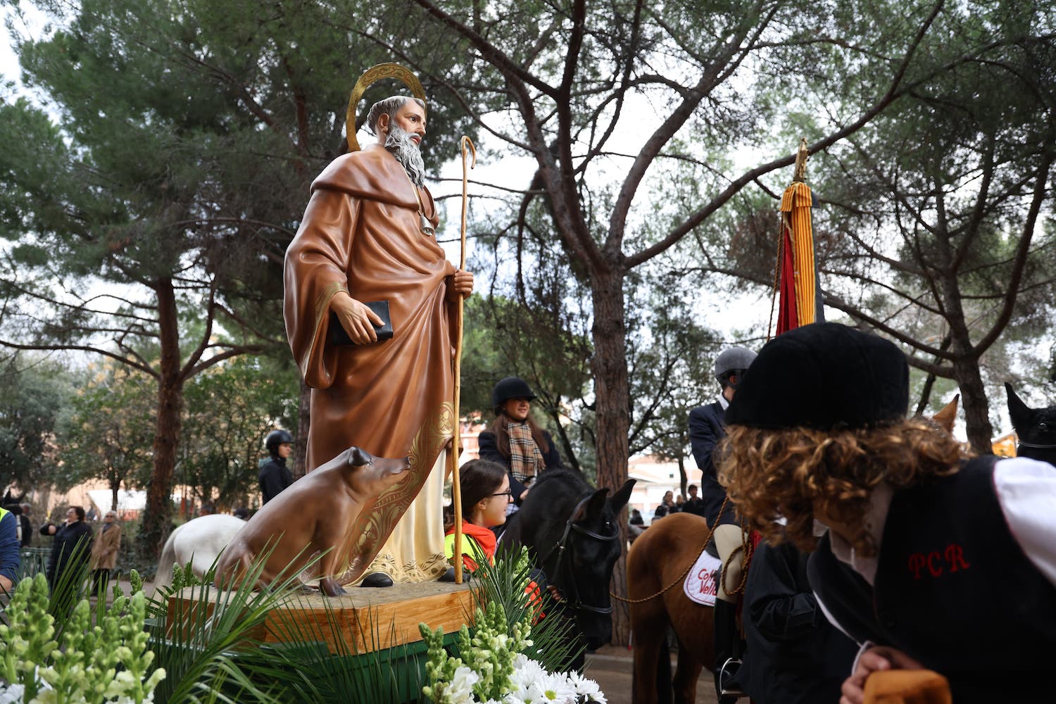 FOTOS | Així ha estat la benedicció dels animals a la plaça del Taulí