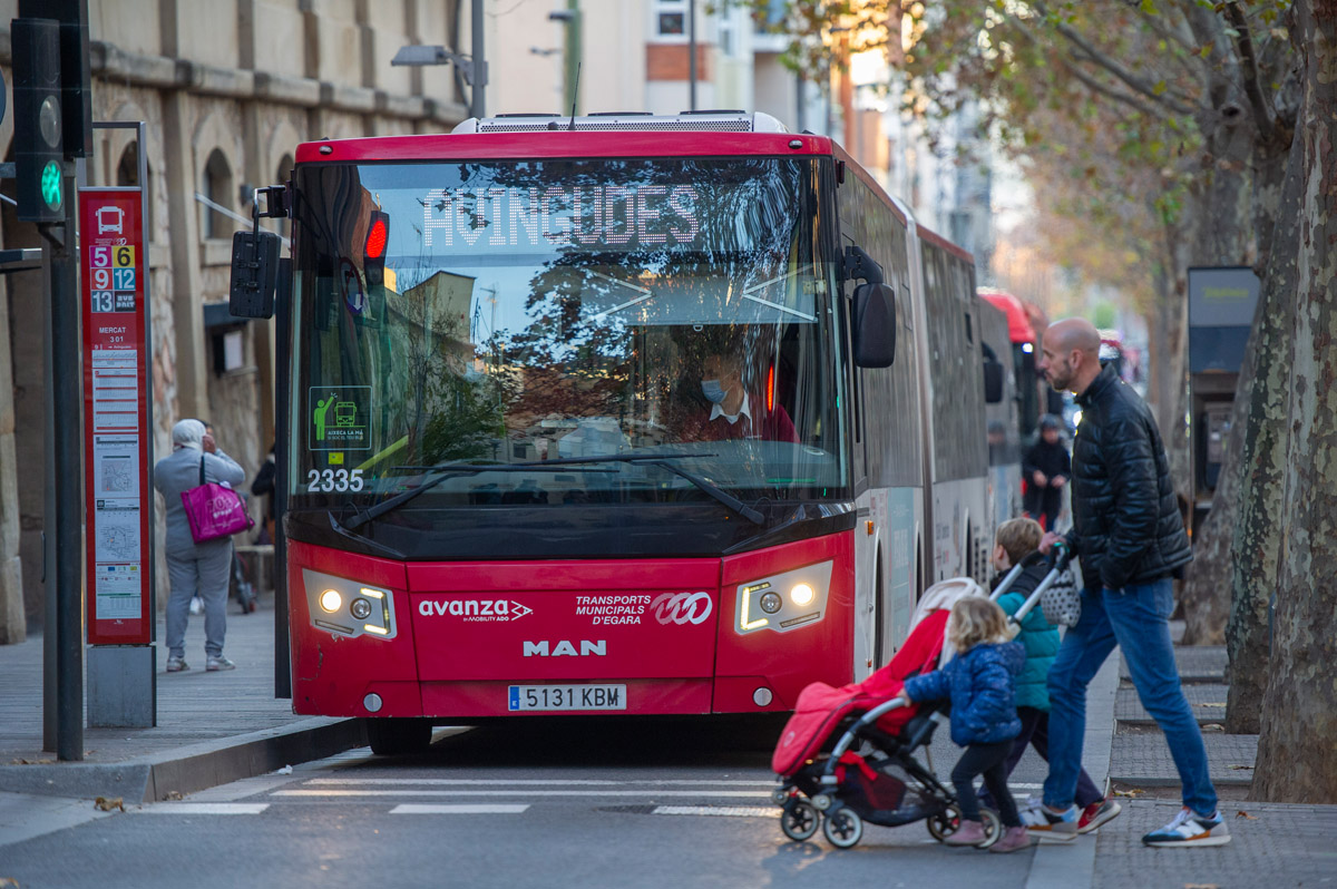 Llum verda a la privatització del bus a Terrassa