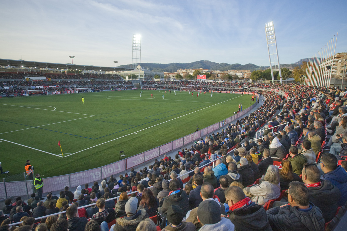 Unes 8.000 persones vibren a l’Olímpic en l’adeu a la Copa
