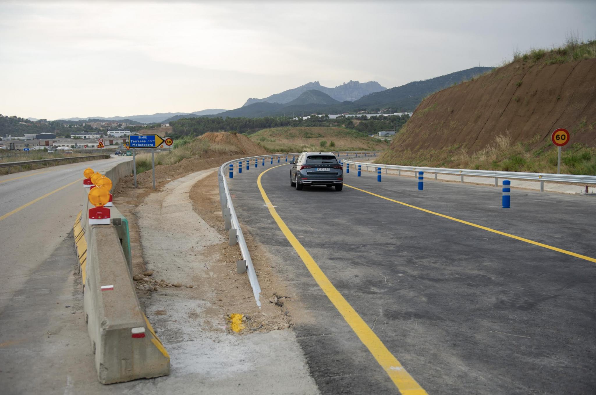 Enèsim retard en la inauguració de la B-40