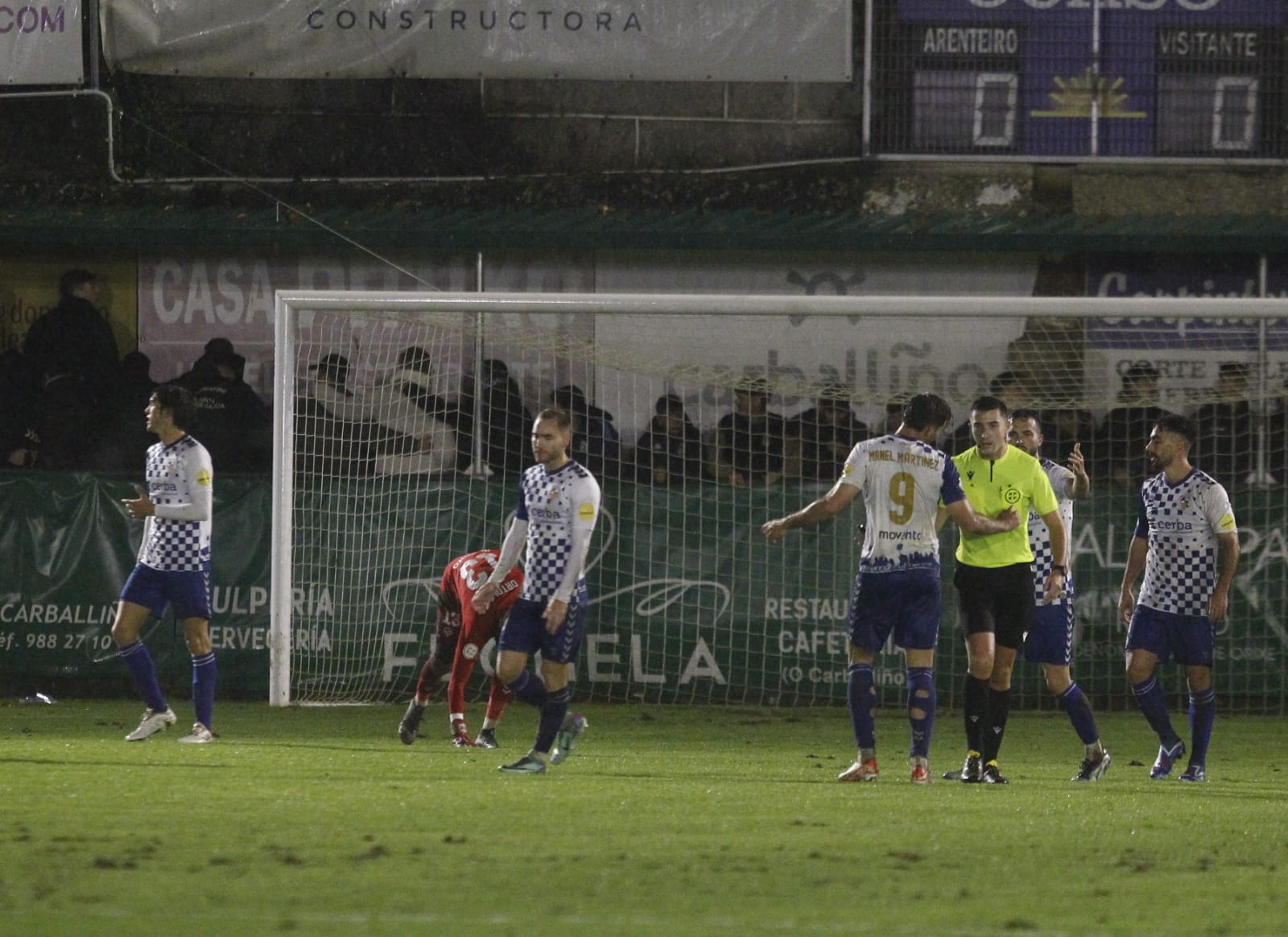 El Sabadell s'enfonsa al fang d'Espiñedo i queda a vuit punts de la salvació