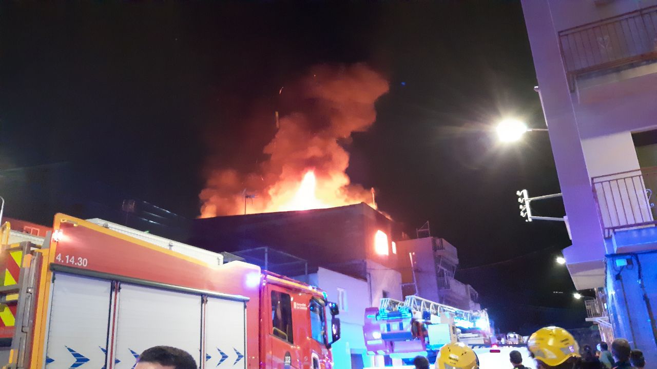 S'incendia una casa de Sabadell per una fuita de gas