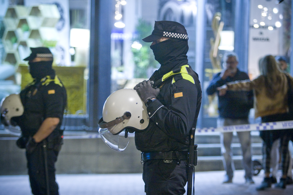 Detingut per tràfic de drogues un usuari de patinet a Terrassa