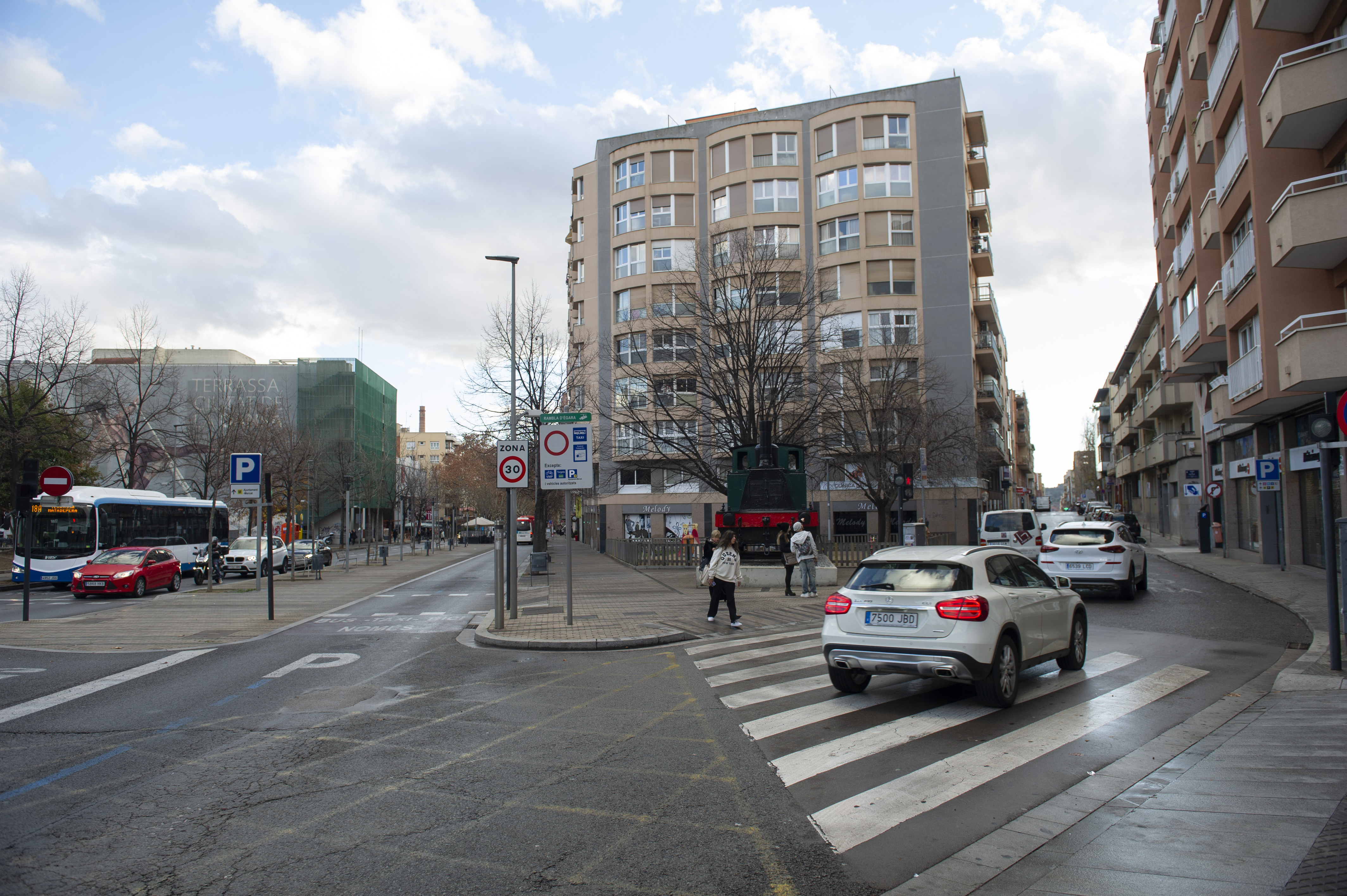 El PSC qualifica de nova ocurrència d'obrir la Rambla al trànsit