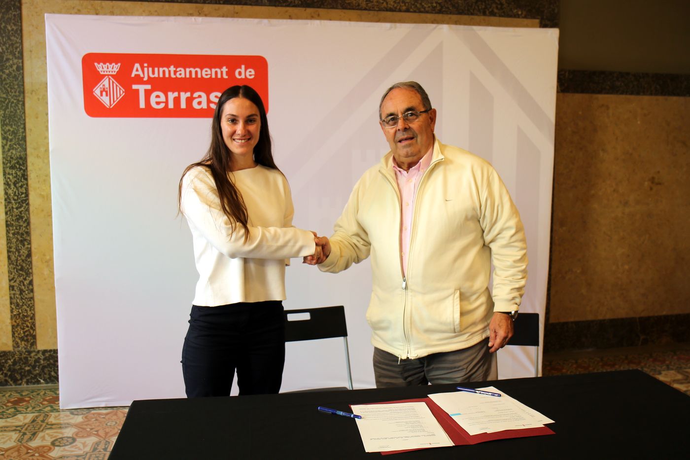 La Mitja Marató i l’Ajuntament rubriquen el conveni de col·laboració