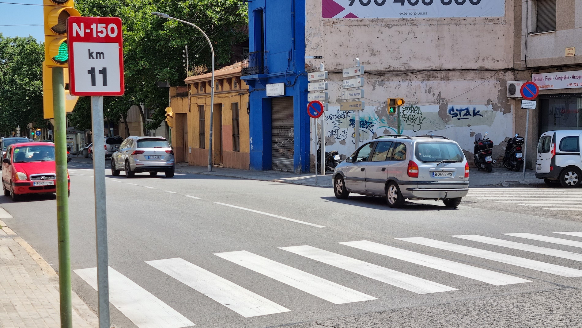 Detingut per llançar-se sobre vehicles en marxa a Sabadell