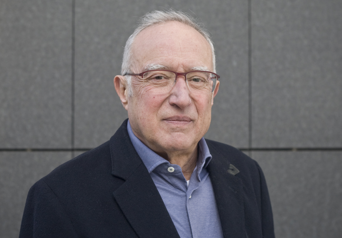 Ara falten professors. Quin desgovern! - 