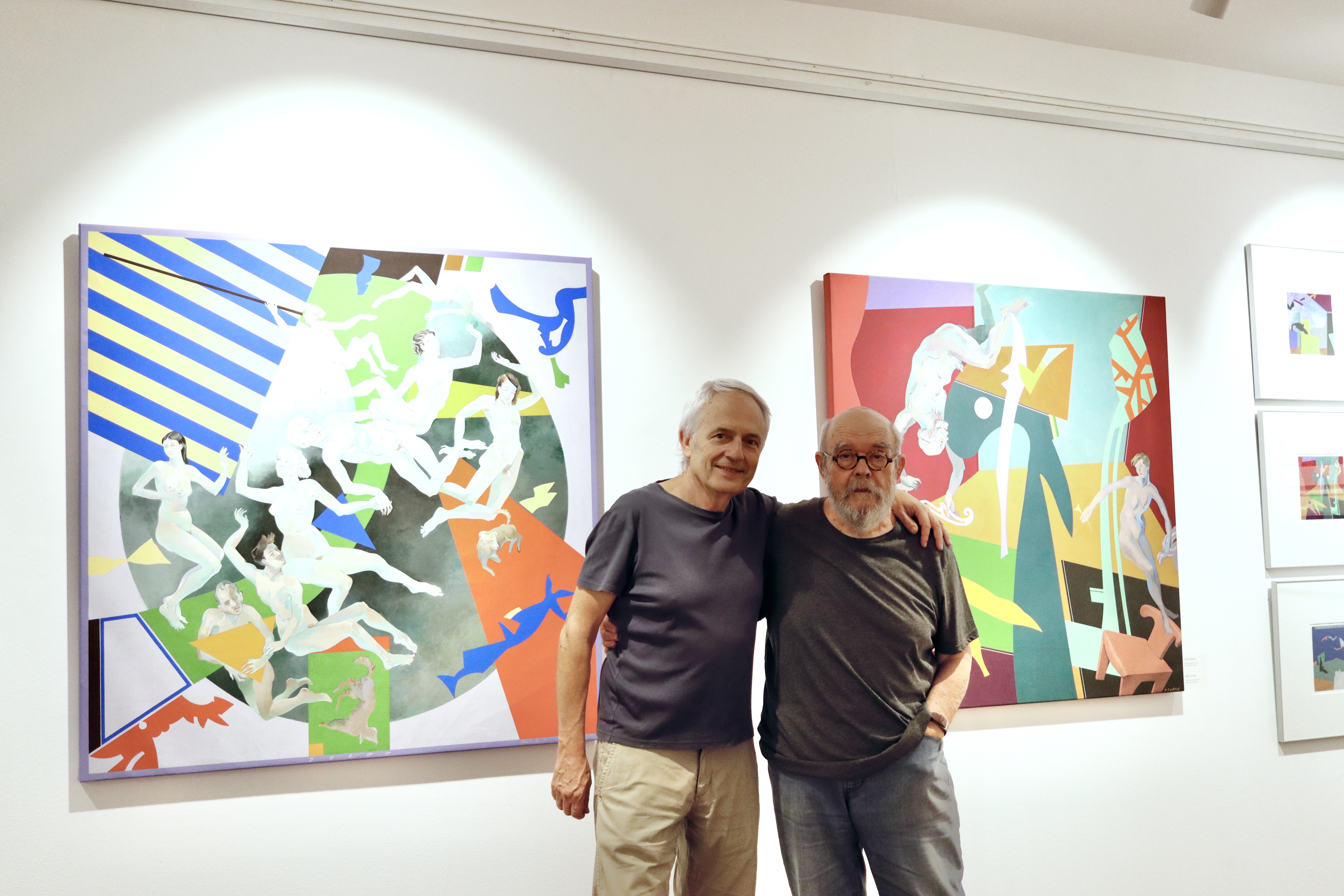 Benet Ferrer i Josep Madaula s’admiren a Belles Arts