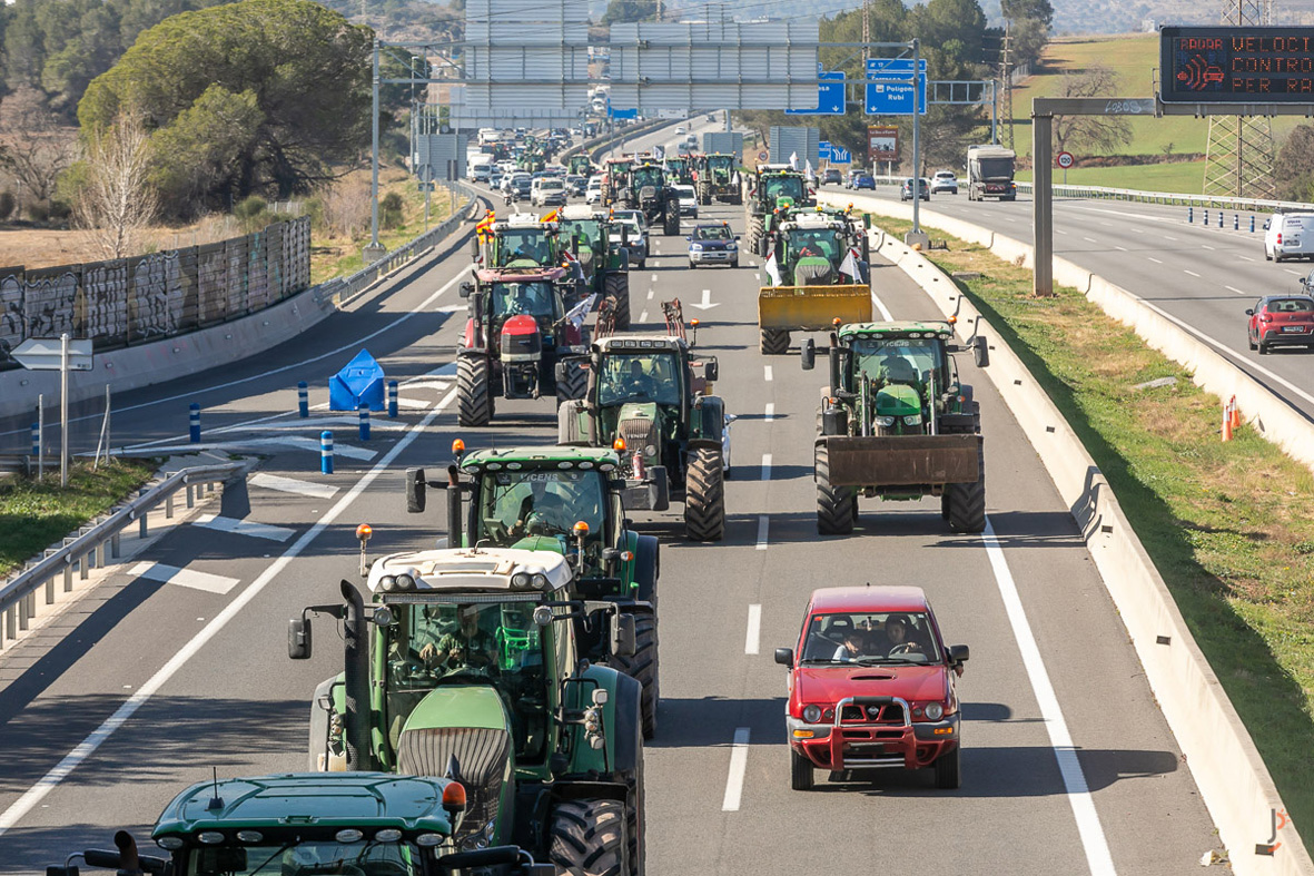 Els transportistes demanen responsabilitat als agricultors en les protestes