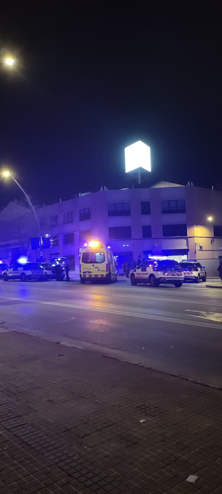 Detingut per agredir una dona a Terrassa