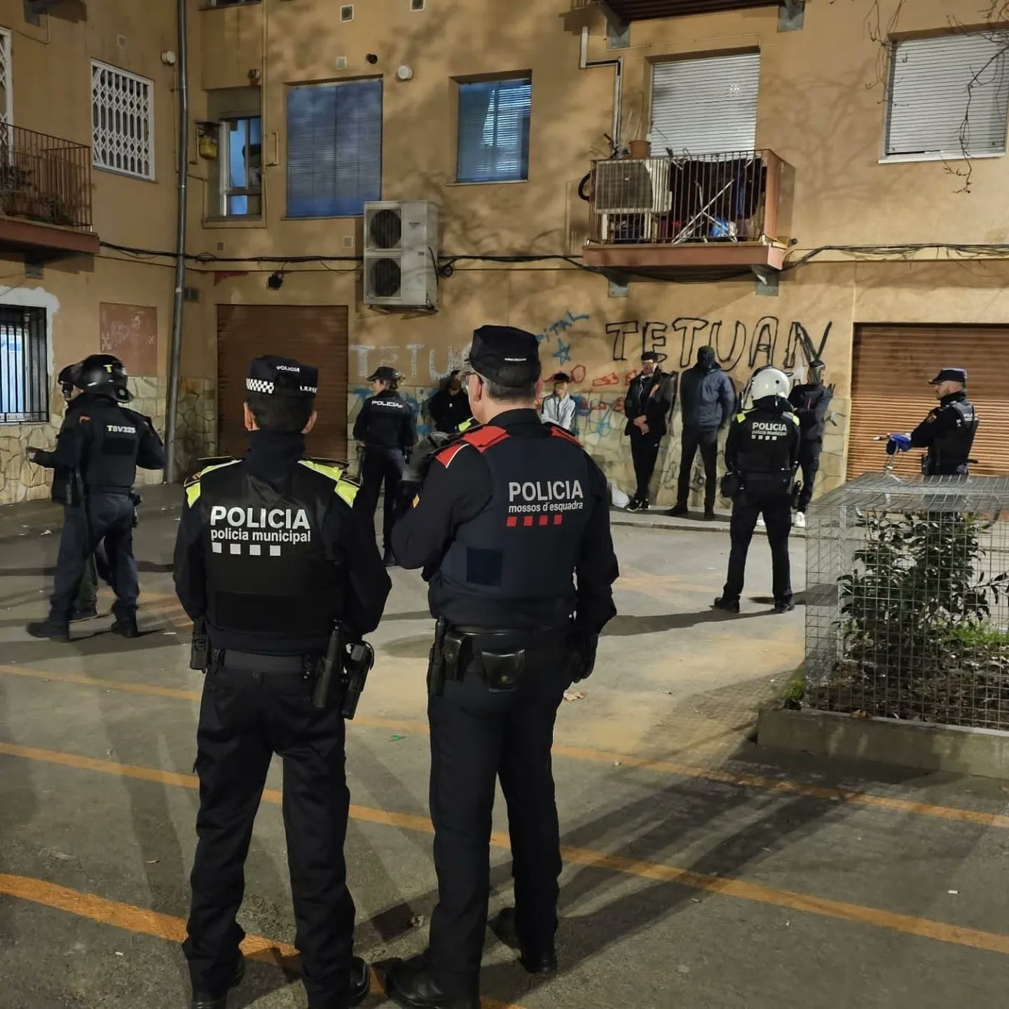 Operació a dos bars de Terrassa amb detinguts i comís de drogues