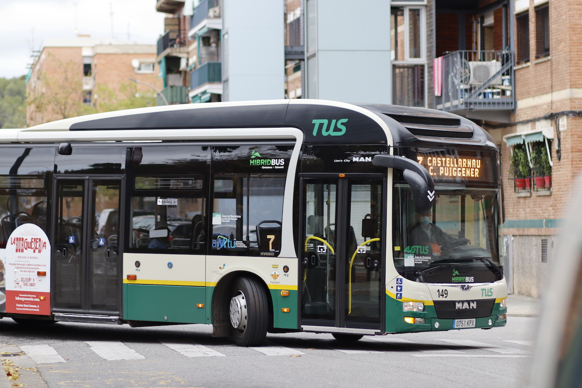 Els autobusos de TUS recuperen el seu horari habitual