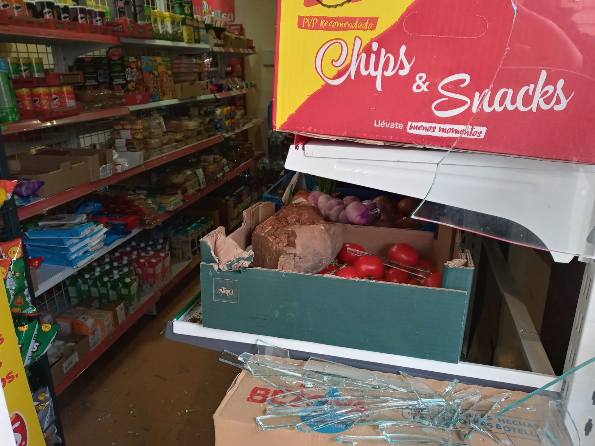 Assalten amb una pedra un supermercat de Terrassa