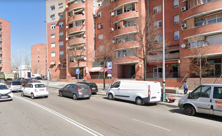 Enxampat conduint un cotxe robat a Sabadell