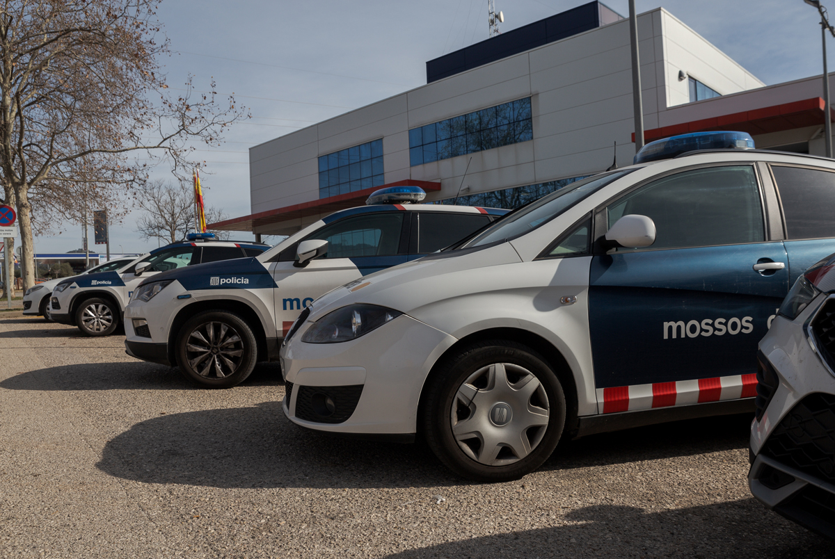 Assalten una empresa de Terrassa fent butrons a la teulada
