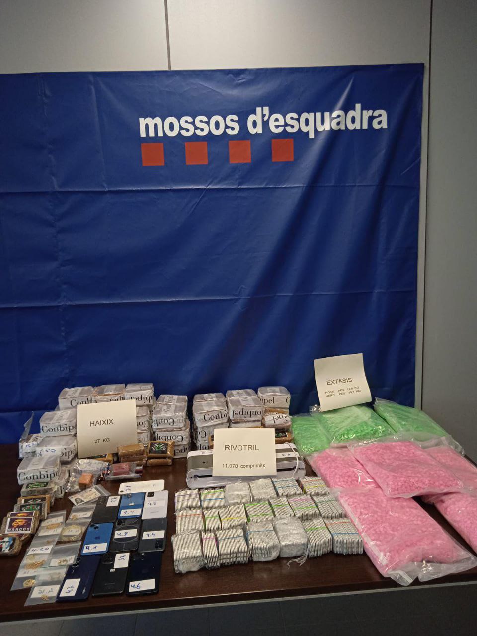 Comissen 35.700 pastilles d'èxtasi i 28 quilos de haixix a Terrassa